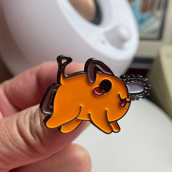 Copied - Chainsaw Man Devil Dog POCHITA Anime Manga Enamel Pins 27-2 - Picture 2 of 2